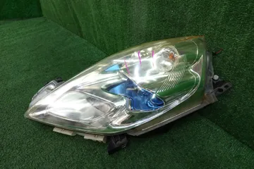 ФАРА НА NISSAN LEAF ZE0