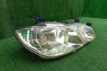 ФАРА НА MITSUBISHI AIRTREK CU2W