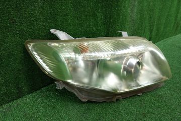 ФАРА НА TOYOTA COROLLA  AXIO NZE141