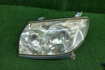 ФАРА НА TOYOTA HILUX SURF RZN215W