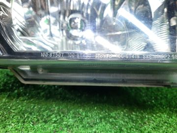 ФАРА НА MITSUBISHI PAJERO V65W