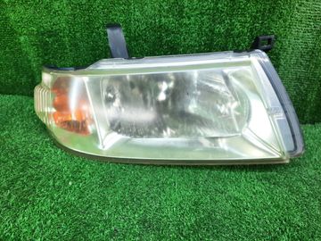 ФАРА НА MAZDA BONGO FRIENDEE SGLR