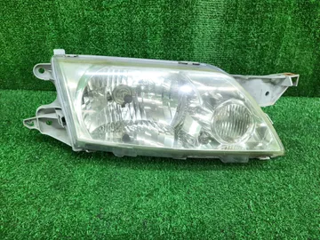 ФАРА НА MAZDA PREMACY CP8W