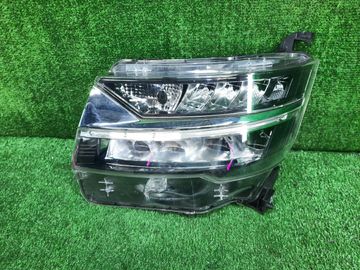 ФАРА НА DAIHATSU MOVE LA150S