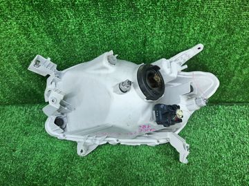 ФАРА НА TOYOTA PROBOX NCP160V