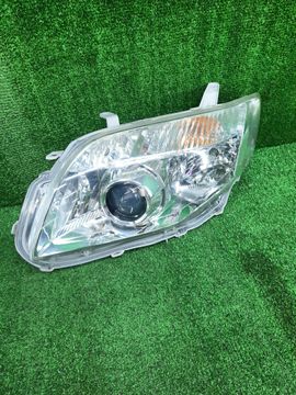 ФАРА НА TOYOTA COROLLA  AXIO NZE141
