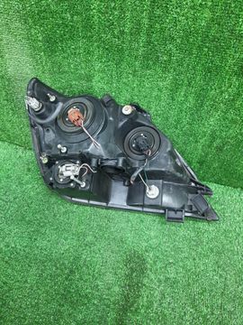 ФАРА НА TOYOTA HARRIER MCU15W