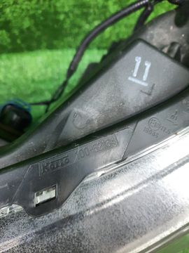 ФАРА НА HONDA VEZEL RU3