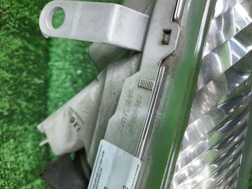 ФАРА НА TOYOTA COROLLA FIELDER NZE141G