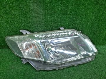 ФАРА НА TOYOTA COROLLA  AXIO NZE141