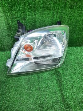 ФАРА НА MITSUBISHI DION CR9W
