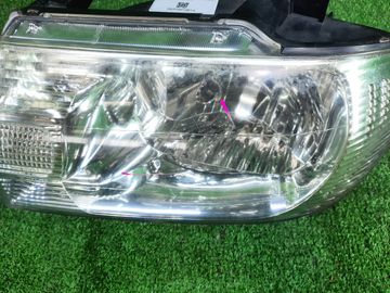 ФАРА НА MITSUBISHI MIRAGE DINGO CQ2A