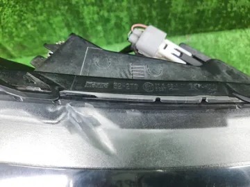 ФАРА НА TOYOTA VITZ KSP130