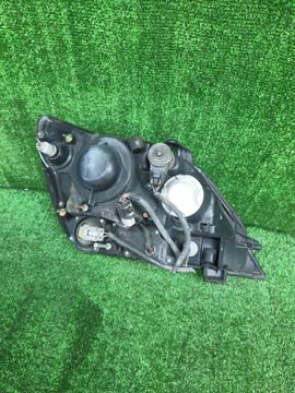 ФАРА НА TOYOTA HARRIER ACU10W