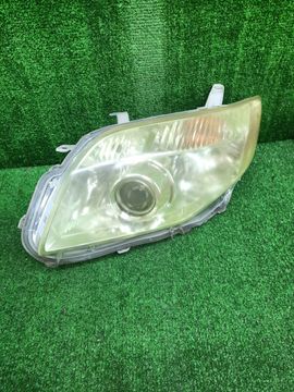 ФАРА НА TOYOTA COROLLA  AXIO NZE141