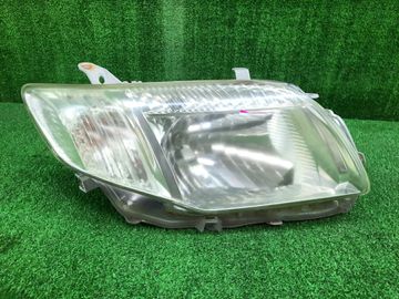 ФАРА НА TOYOTA COROLLA  AXIO NZE141