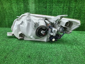 ФАРА НА TOYOTA COROLLA  AXIO NZE141
