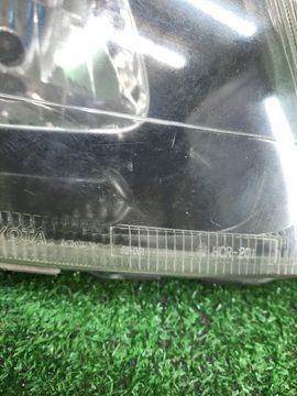 ФАРА НА TOYOTA VITZ NCP10