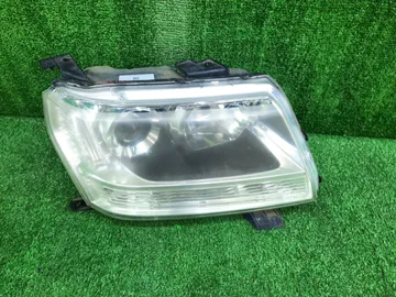 ФАРА НА SUZUKI ESCUDO TD54W