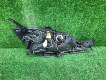 ФАРА НА MAZDA AXELA BK5P