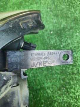 ФАРА НА HONDA EDIX BE3