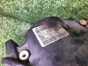 ФАРА НА AUDI A4 8K2