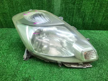 ФАРА НА TOYOTA PASSO KGC10