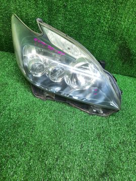 ФАРА НА TOYOTA PRIUS ZVW30
