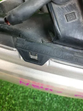 ФАРА НА MITSUBISHI CHARIOT GRANDIS N84W