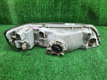 ФАРА НА NISSAN CEFIRO A32