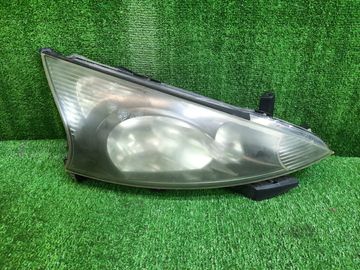 ФАРА НА MITSUBISHI GRANDIS NA4W