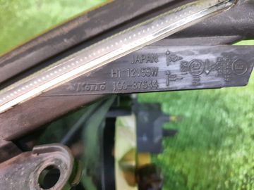 ФАРА НА MITSUBISHI GRANDIS NA4W