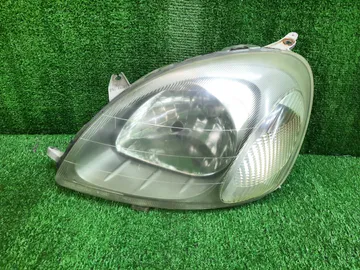 ФАРА НА TOYOTA VITZ NCP10