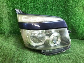 ФАРА НА TOYOTA VOXY ZRR70G