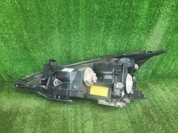 ФАРА НА MITSUBISHI GRANDIS NA4W