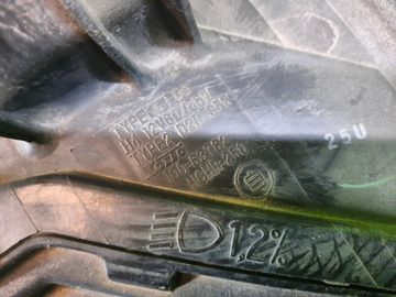 ФАРА НА NISSAN STAGEA M35