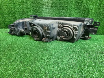 ФАРА НА MITSUBISHI GALANT EA1A