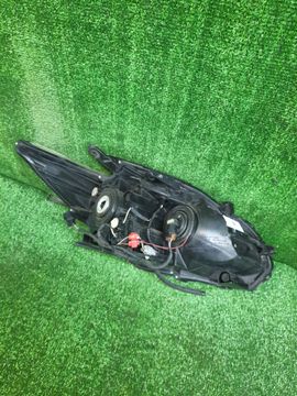 ФАРА НА TOYOTA PRIUS ZVW30