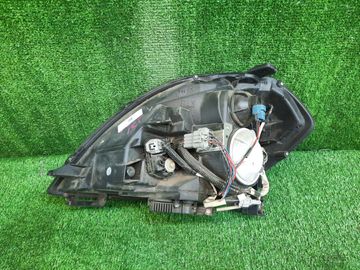 ФАРА НА NISSAN TEANA J31