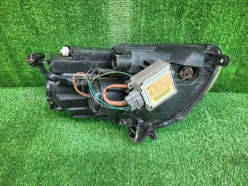 ФАРА НА NISSAN SKYLINE V35