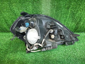 ФАРА НА NISSAN TEANA J31