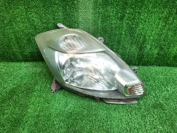 ФАРА НА TOYOTA PASSO KGC10