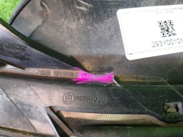 ФАРА НА TOYOTA IPSUM ACM21W