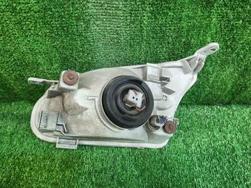 ФАРА НА TOYOTA COROLLA SPACIO AE111N