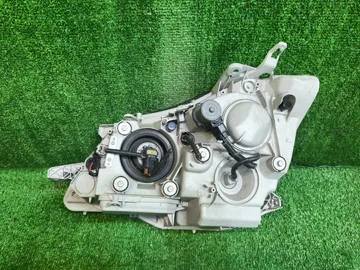 ФАРА НА TOYOTA CROWN GRS180