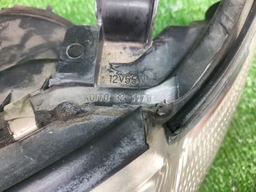 ФАРА НА TOYOTA WINDOM VCV10