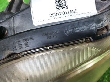 ФАРА НА TOYOTA WISH ZGE21G