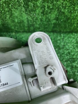 ФАРА НА NISSAN SERENA TC24