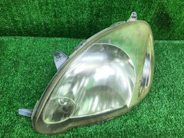 ФАРА НА TOYOTA VITZ NCP10