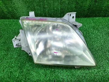 ФАРА НА MAZDA MPV LW5W
